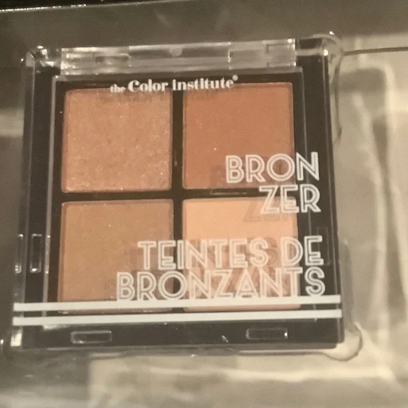 Color Institute Makeup Collection - Picture 10 of 10